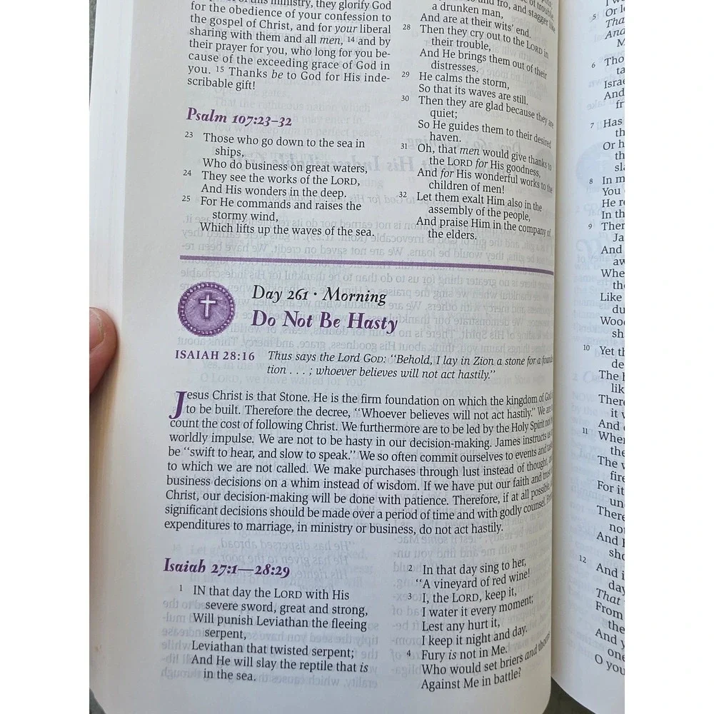 The Sunrise‎ Daily Devotional Bible NKJV New King James Version Paperback Book